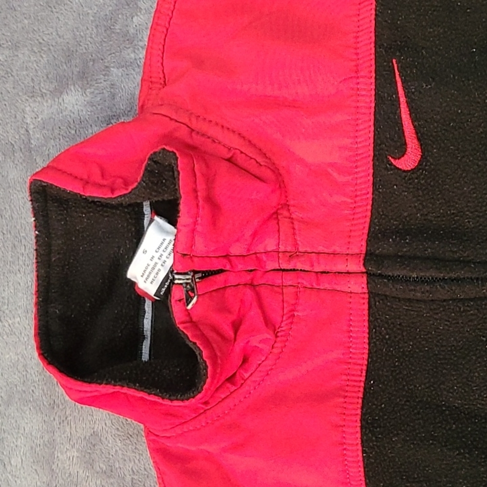 Nike fleece jacket - Picture 2 of 3
